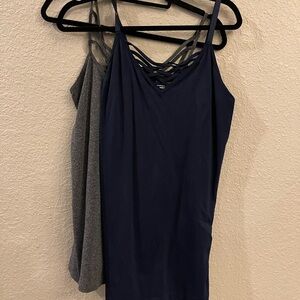 Zenana Outfitters Navy and Gray Camisoles